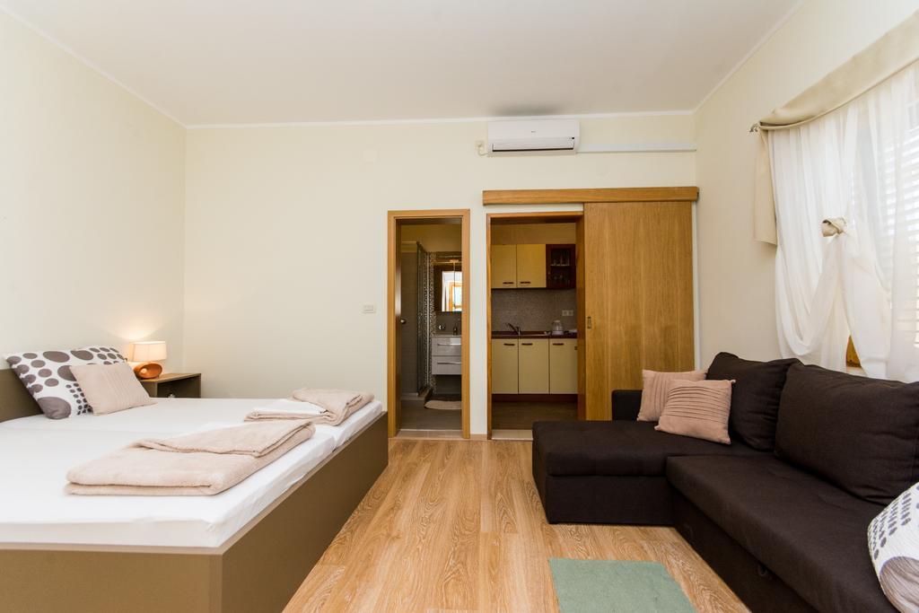 Apartments Siljug Кавтат Екстериор снимка