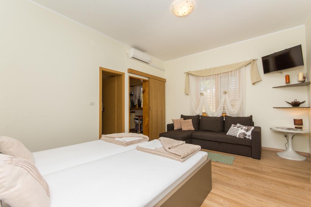 Apartments Siljug Кавтат Стая снимка