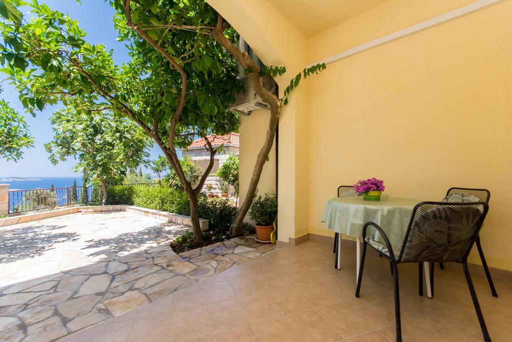 Apartments Siljug Кавтат Стая снимка
